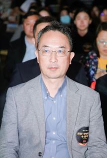 伊东祐先生